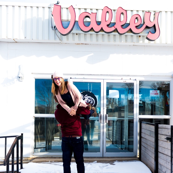 Meet your Posher, Amy - Picture 1 of 1